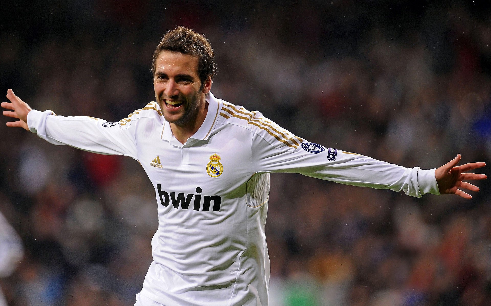 英格兰锋霸三场四球，状态爆棚，英格兰巅峰阵容